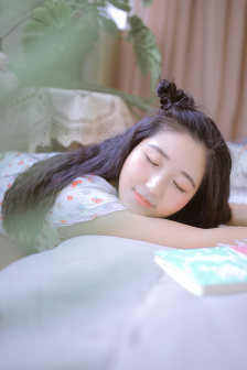 再灬再灬再灬深一点舒服